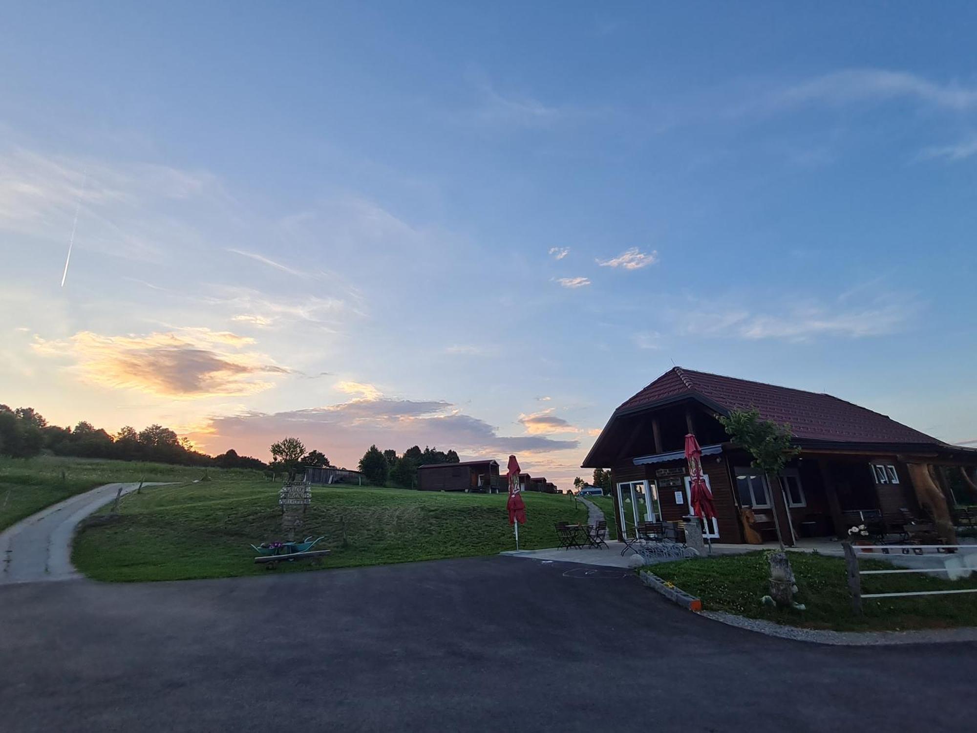 皮夫卡 Camp The Sunrise Hill酒店 外观 照片